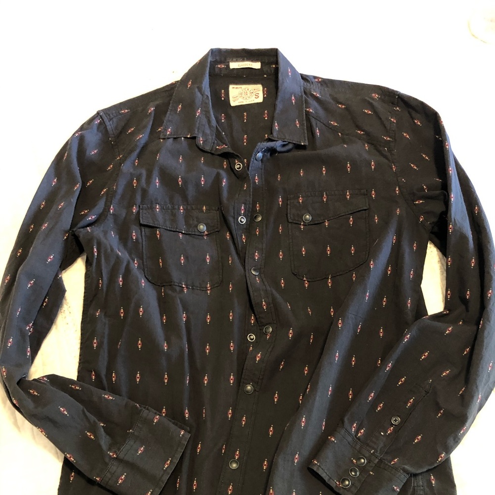 Lucky Brand Men’s snap front shirt
